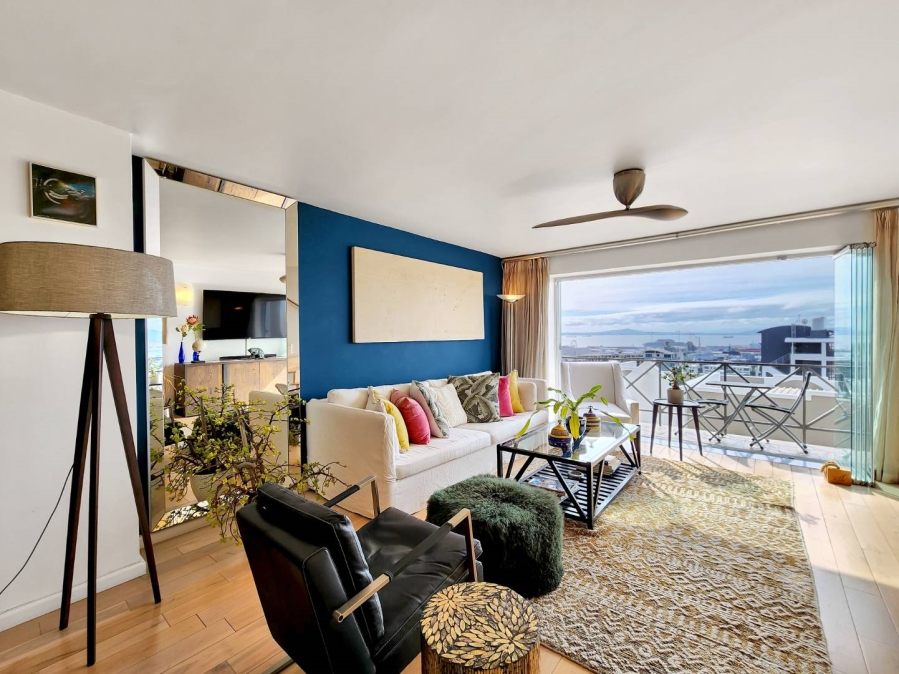 To Let 2 Bedroom Property for Rent in Green Point Western Cape
